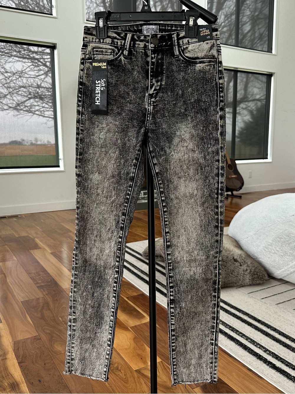 NWT! Simple Society Skinny Acid-Wash Jeans - High Rise Ankle